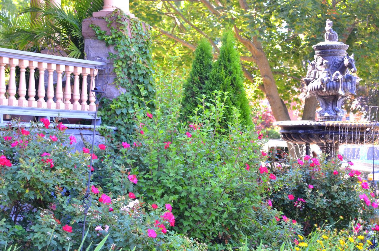 Union Gables (Adults Only) Saratoga Springs Exterior foto